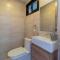 Beautiful New 3Bed Penthouse Pool Wi-Fi