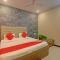 Super OYO Flagship Hotel Kriti Green - Varanasi