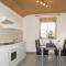Holiday house with a swimming pool Kastel Stari, Kastela - 22832
