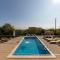Holiday house with a swimming pool Kastel Stari, Kastela - 22832