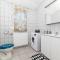 Holiday house with a swimming pool Kastel Stari, Kastela - 22832