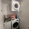 CBD - Pool - Sleeps 4 - Parking
