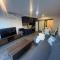 CBD - Pool - Sleeps 4 - Parking