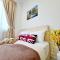 8 Guest 3 Room Casa Tiara Subang Parade Nu Empire Taylors Campus SJMC Sunway Pyramid Sunway Lagoon Sunway Medical Center