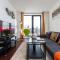Stevenage - 2 Bedroom Apartment, Free Wifi & Balcony Upto 5 guests - 斯蒂夫尼奇