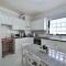 Beachfront flat with pool - Куартейра