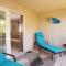 5 mi to Beaches, private, end unit, relaxing, POOL!