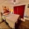 Private level of the house with SPA - Грешам