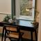 Settle in Winchester - Stylish Self Check-In Rooms - وِنشستير