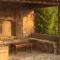 Charming villa with superb swimming pool and standing view