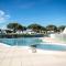 Chez Adeline - Confortable appartement avec piscine et parking