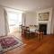 Townhouse in Cowes Old Town, terrace and sea views
