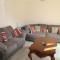The Iris house is close to city centre and is ideal for tourists, visiting family members or work related activities including contractors