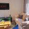 Cozy, Charming 3-Bedroom Home in Chester- Free Parking- Sleeps Up To 6