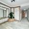 Yellow Apartment-La Mata -2 min to beach, private garage
