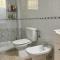 Yellow Apartment-La Mata -2 min to beach, private garage