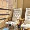 Yellow Apartment-La Mata -2 min to beach, private garage