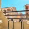 Yellow Apartment-La Mata -2 min to beach, private garage