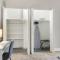 2BR Sunny Apartment in Hyde Park - Windermere 211 - شيكاغو