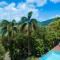 Seascape on Shutehaven - Whitsunday Views Holiday Home - Shute Harbour