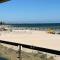 Absolute Beachfront at the Pier Glenelg - 阿德莱德