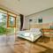 Vindy House