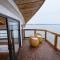 Luxury Houseboat