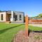 Snowgum Bright Retreat - 1