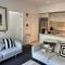 Lovely 2 bedrm apartment in Aucklands viaduct