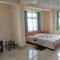 Two Rooms- Mountain View Apartment with Wi-Fi