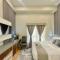 * *8 Luxurious Studio Apartment - 伊洛伊洛