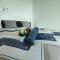Modern Comfy Suite Room-9Pax