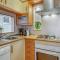 Golden 1 BDR Flat W/ Balcony & Pool by LovelyStay - 卡巴纳斯·德·塔维拉