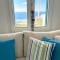 Aggelikis Cycladic Villa by Hostandros