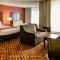Comfort Suites Airport