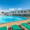 Apartamentos La Peñita