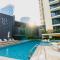 Capsule Flora business bay view Burj Khalifa-pool table-game arcade-Projector-Playstation 5 - Dubaj