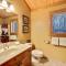 816 Mountain Cabin