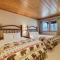 816 Mountain Cabin