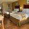 Atkinson Inn & Suites - 兰伯顿