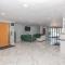 Jamestown inn & Suites