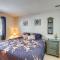 Large Balcony with View Lakefront Osage Beach Condo - Osage Beach