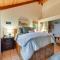 Coastal NorCal Sanctuary with Ocean and Redwoods Views - Gualala