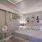 Private Pool/Pier - Beautiful Bayfront Property!