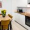 3 rooms in Mennica Residence