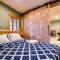 Hot Tub, Deck and Beach Access Albrightsville Cabin