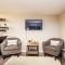 Bright Modern Suite - Netflix - WiFi - Long Stays