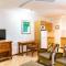 Hibiscus Resort And Spa