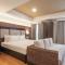 Widus Hotel Clark