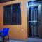 Cozy Luxury Hideouts in North Ridge, Accra, 1BDRM - 2BDRM, 15 mins from Airport - Akkra